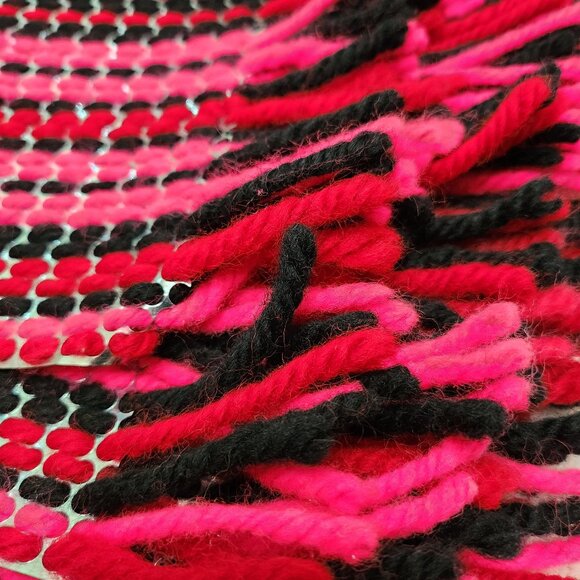 Set of 6 Vibrant Coloured Placemats With Fringe Border - Picture 3 of 5